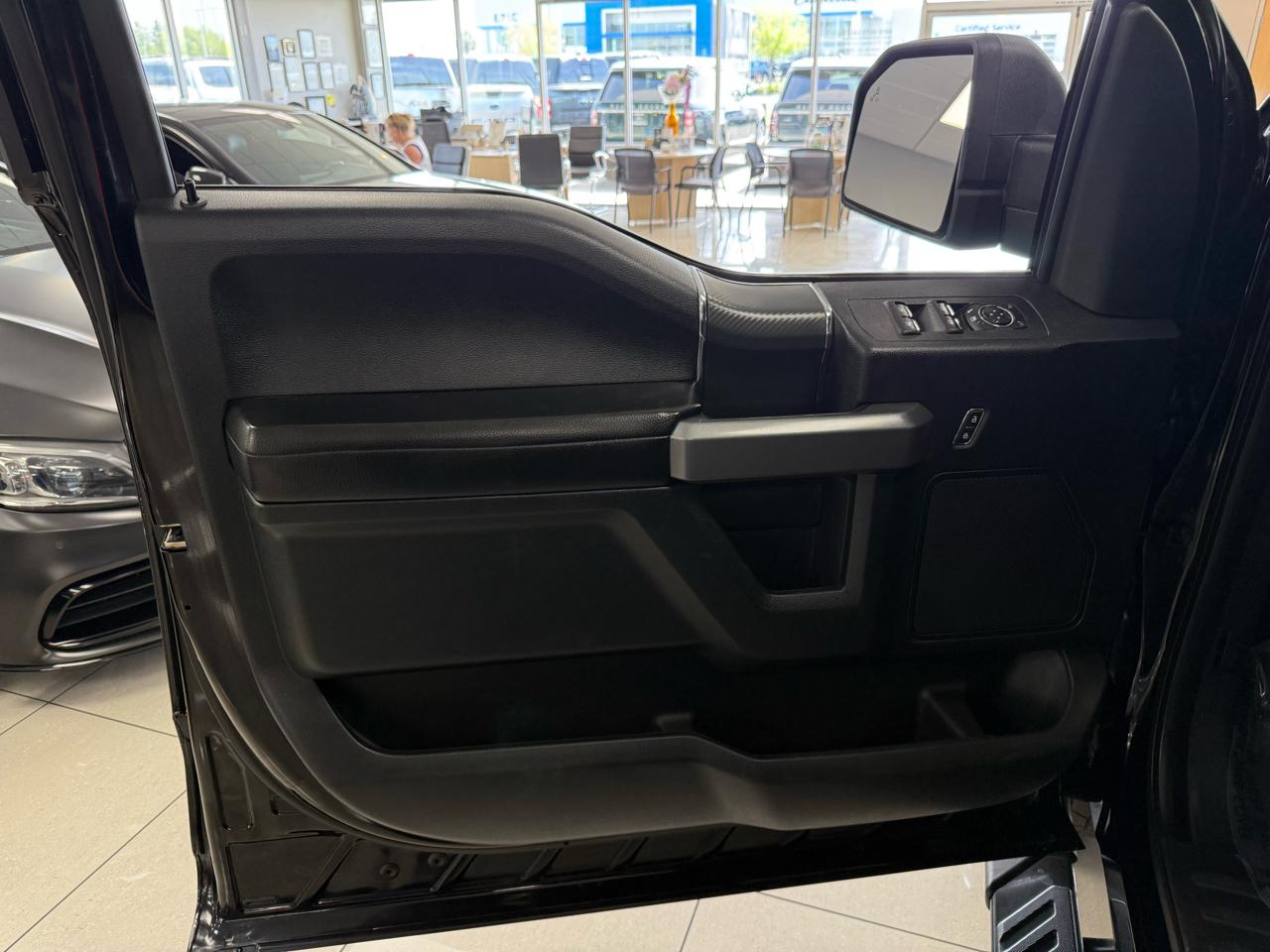 Ford F-150 XLT SuperCrew 5.5-ft. Bed 4WD 2018