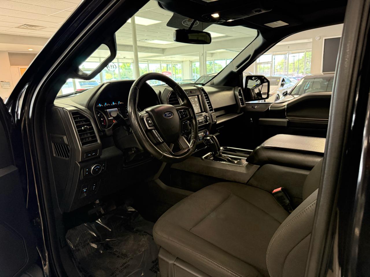 Ford F-150 XLT SuperCrew 5.5-ft. Bed 4WD 2018