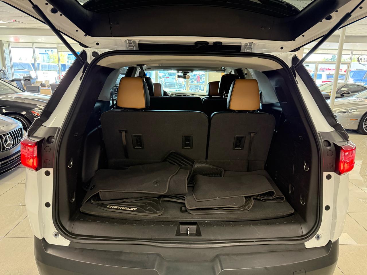 Chevrolet Traverse LT Cloth FWD 2018