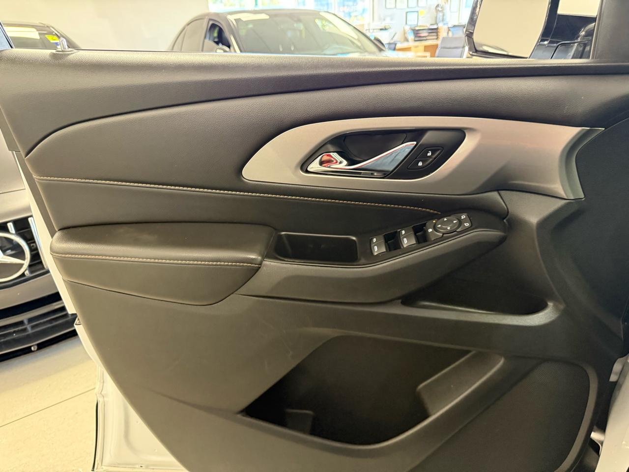 Chevrolet Traverse LT Cloth FWD 2018