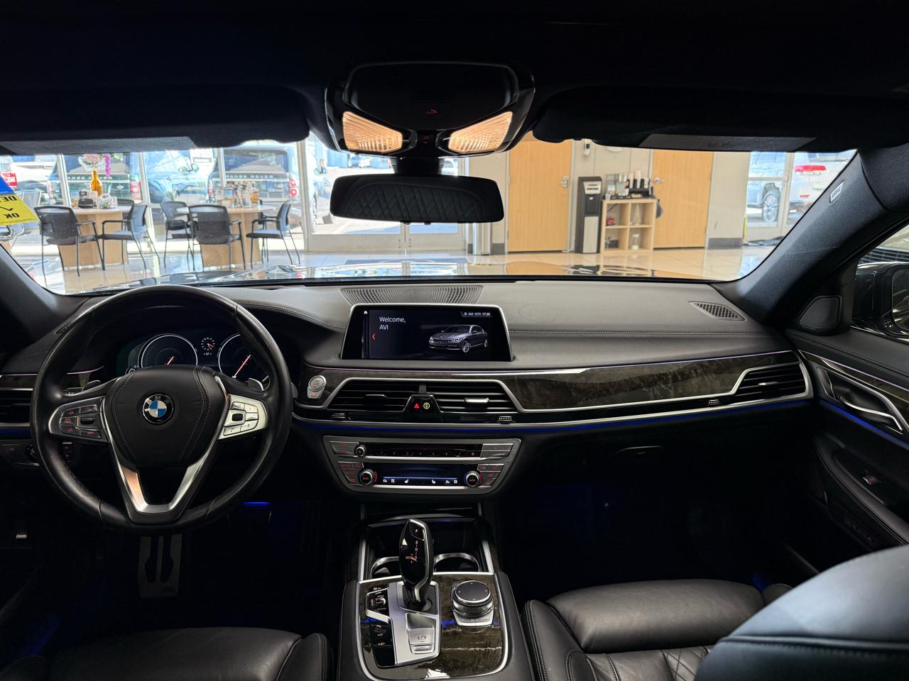 BMW 7-Series 750i 2018
