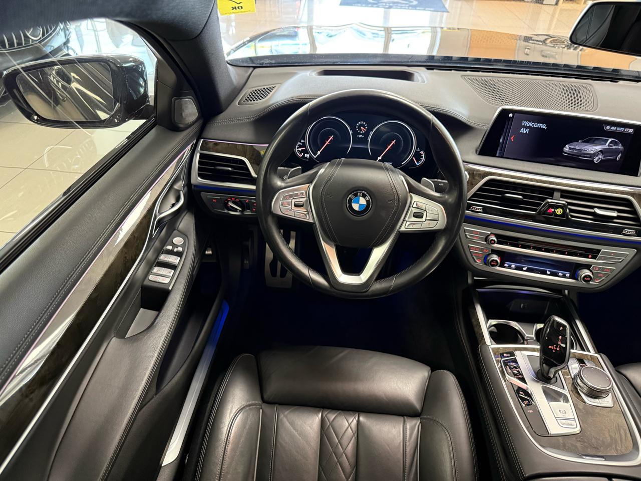 BMW 7-Series 750i 2018