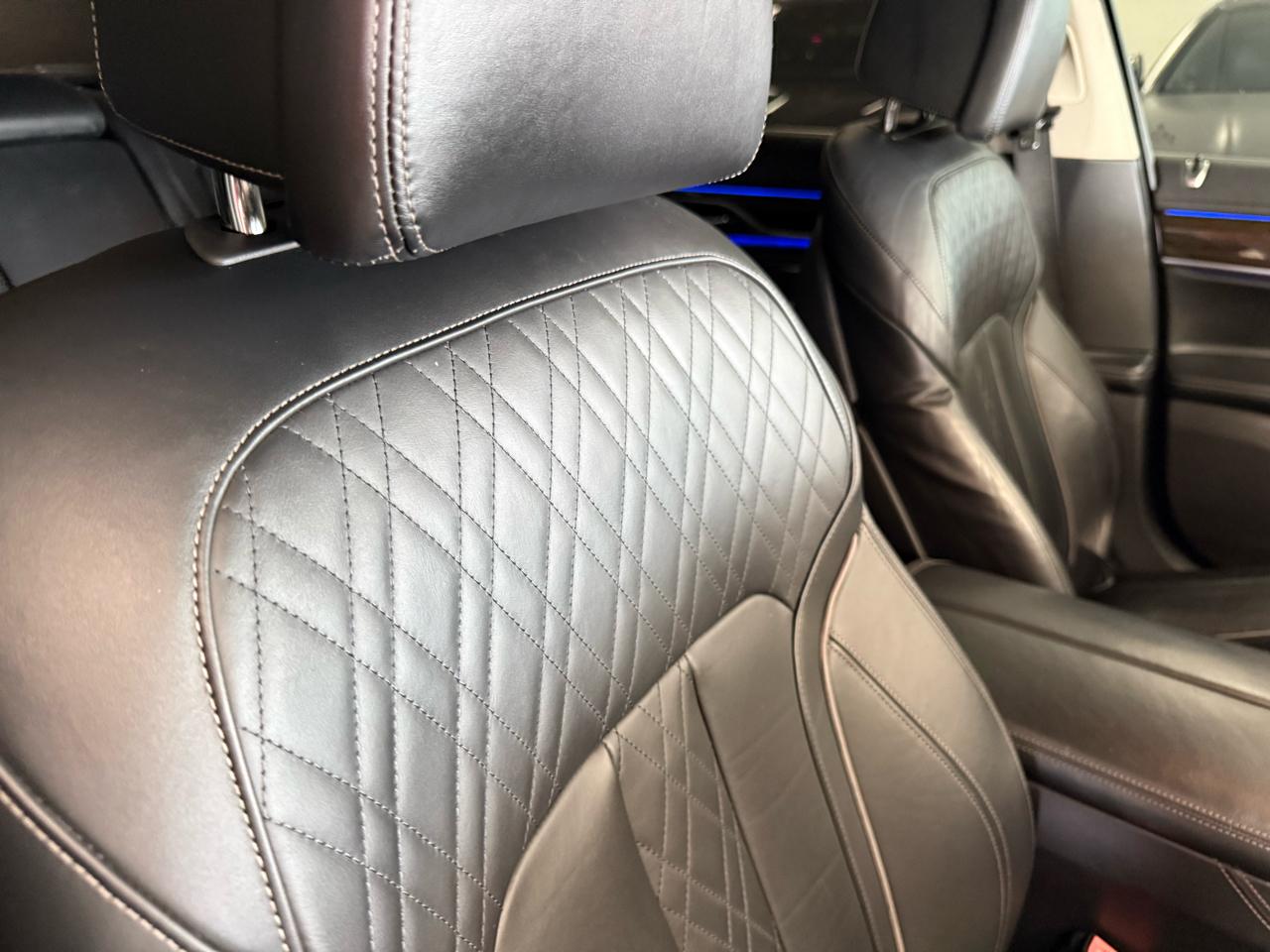 BMW 7-Series 740i 2016