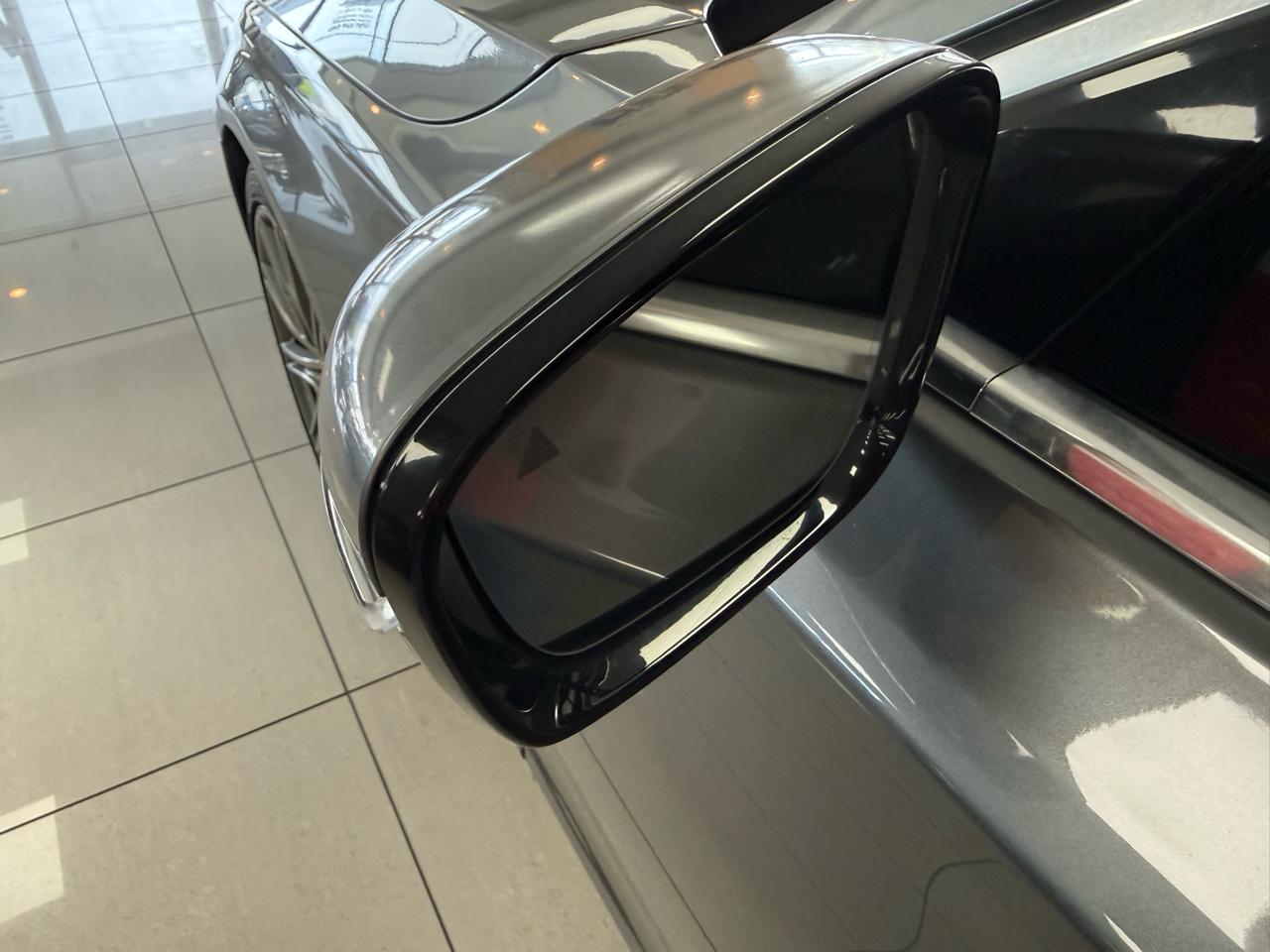 BMW 7-Series 740i 2016