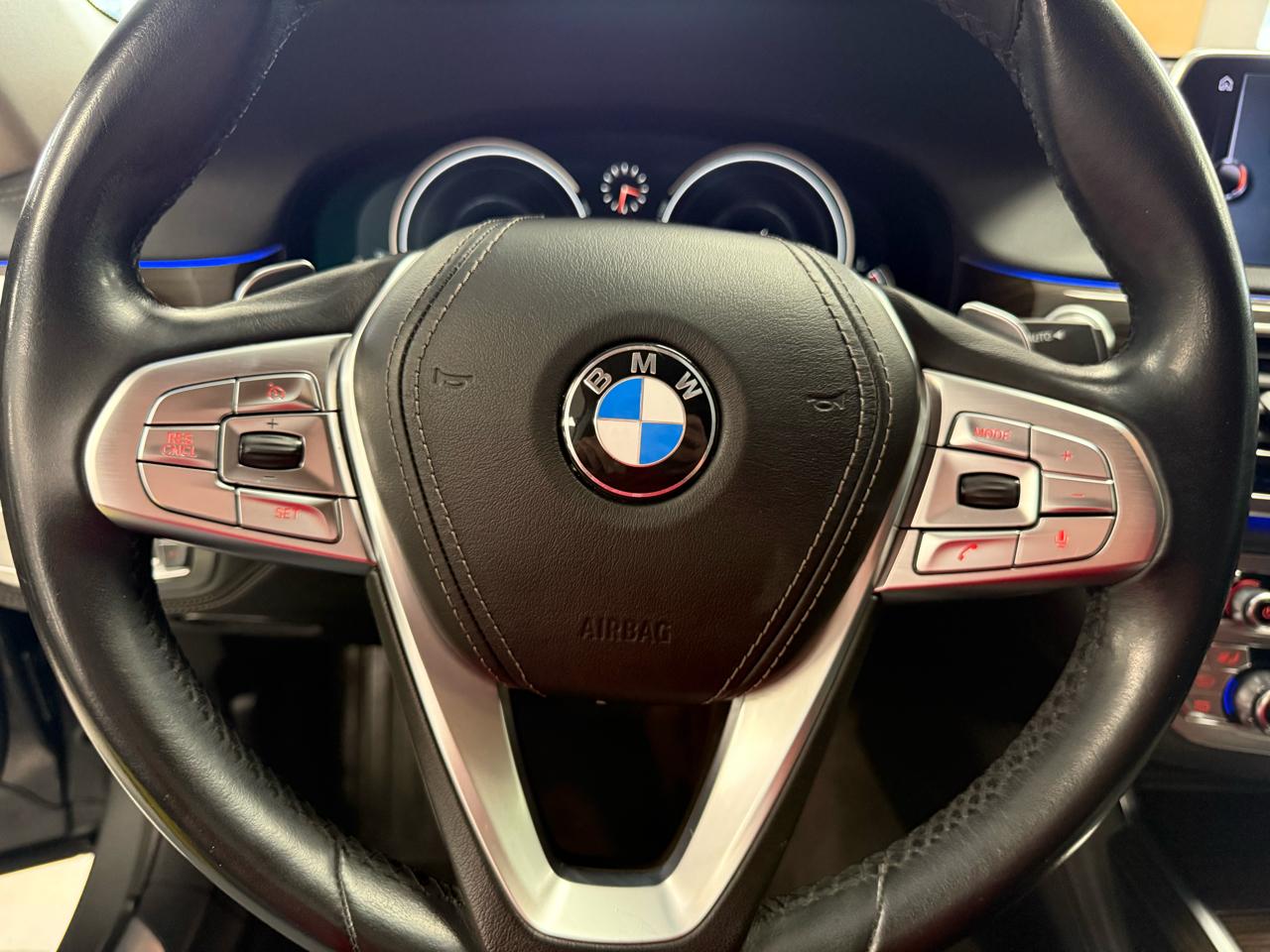 BMW 7-Series 740i 2016