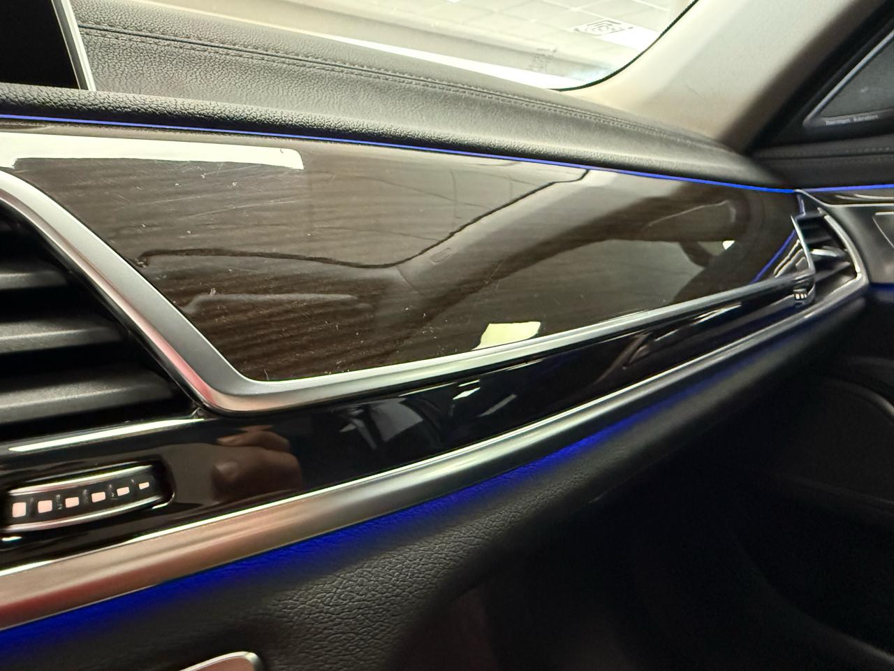 BMW 7-Series 740i 2016