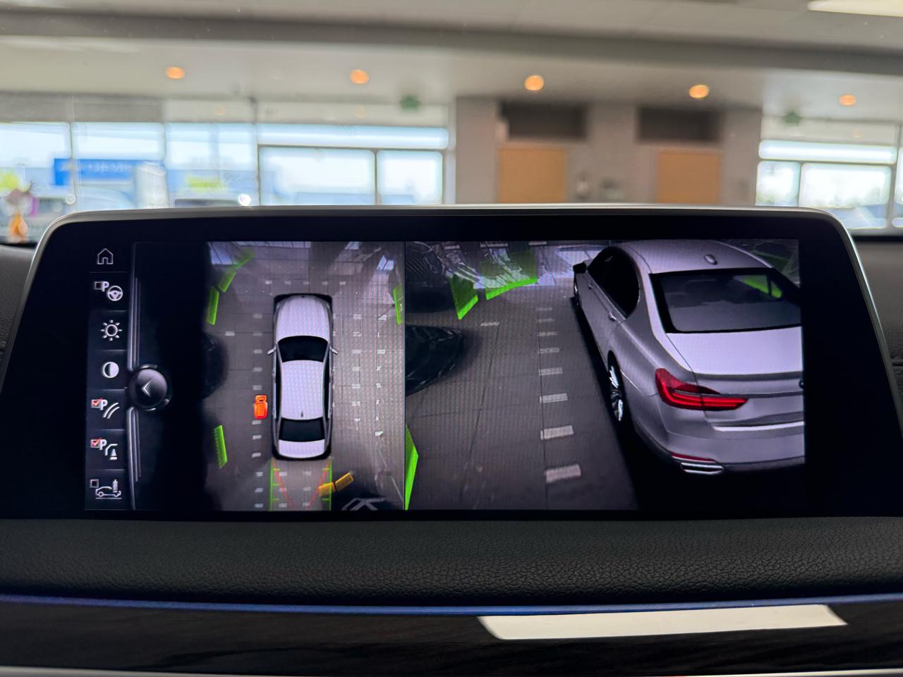 BMW 7-Series 740i 2016