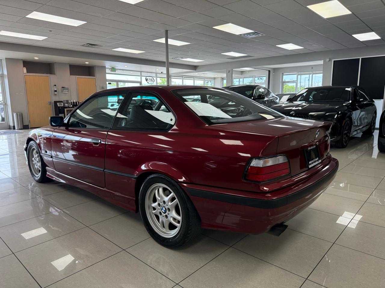 BMW 3-Series 328iS 1996