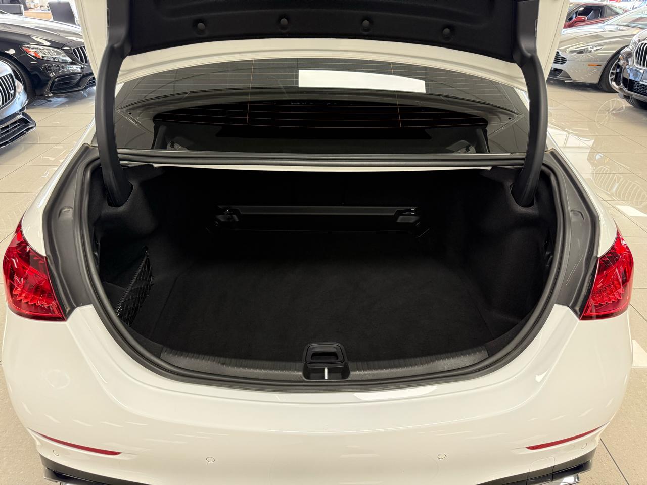 Mercedes-Benz C-Class C300 Sedan 2024