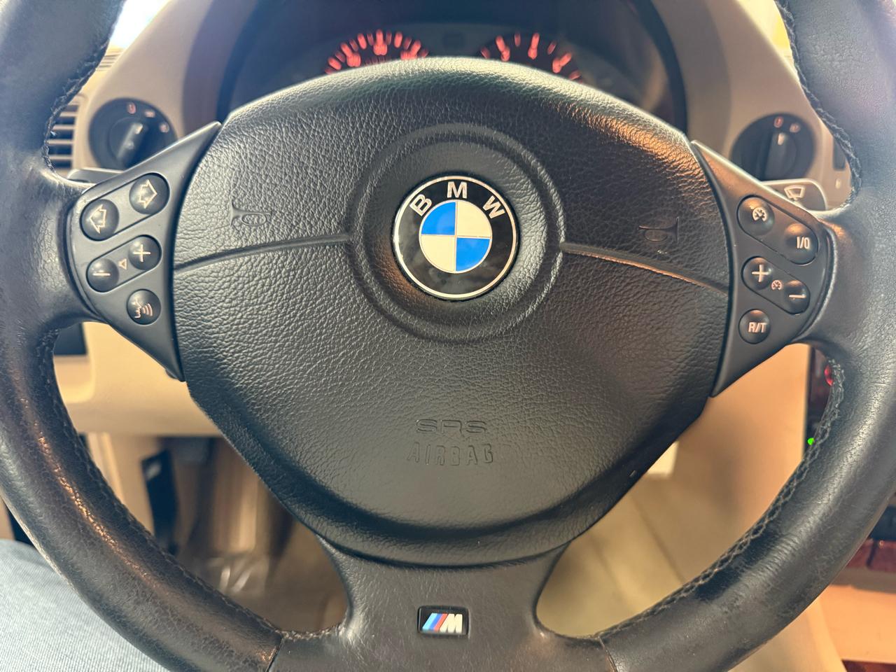 BMW 7-Series 740i 2001