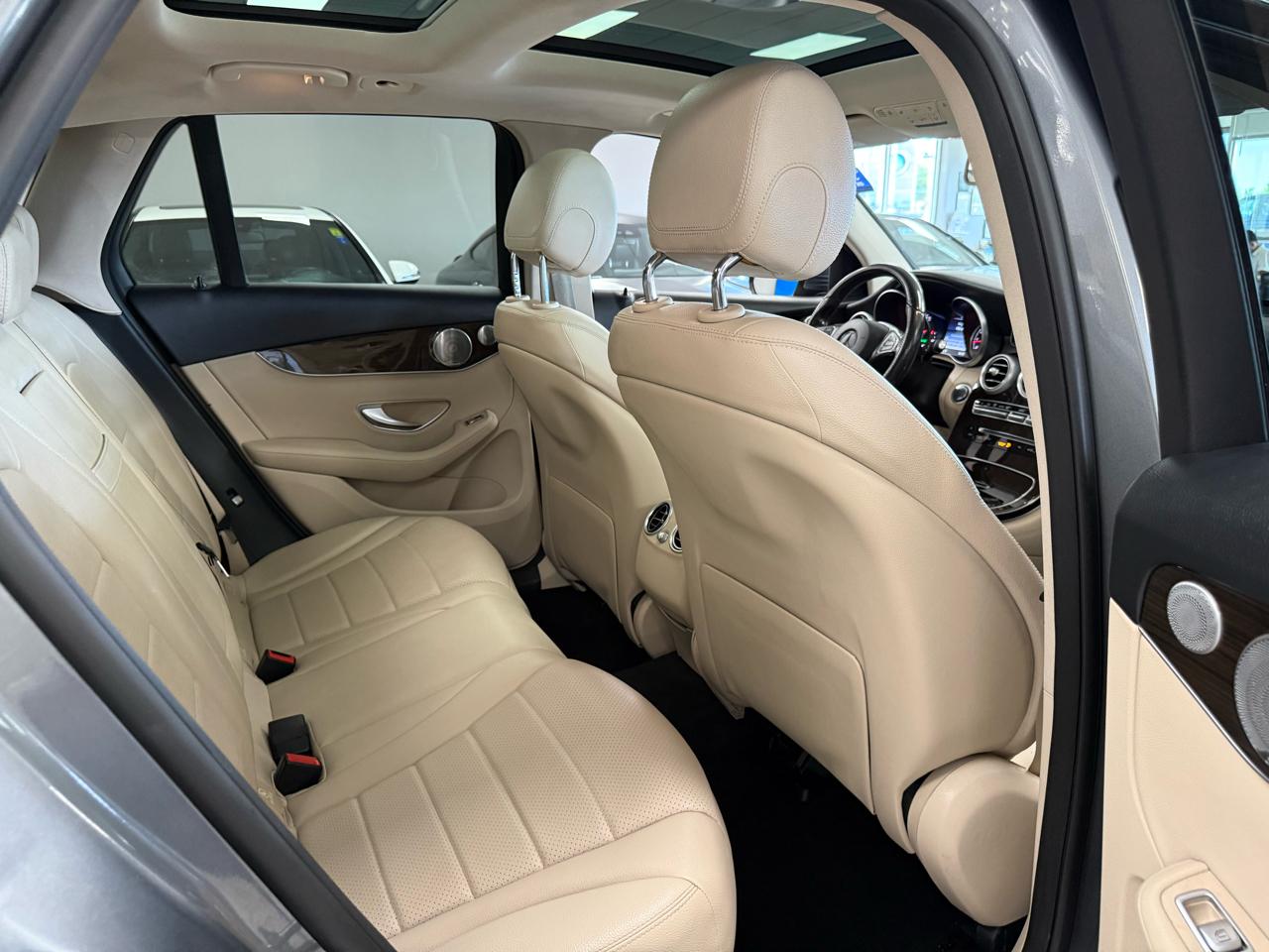 Mercedes-Benz GLC-Class GLC300 4MATIC 2017