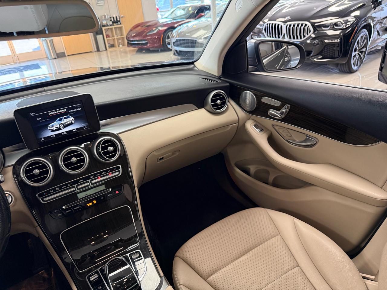 Mercedes-Benz GLC-Class GLC300 4MATIC 2017