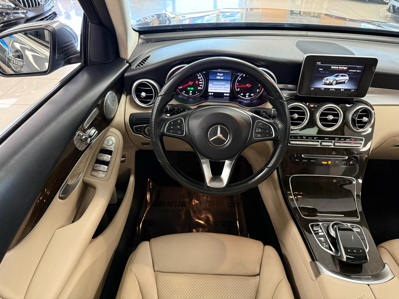 Mercedes-Benz GLC-Class GLC300 4MATIC 2017