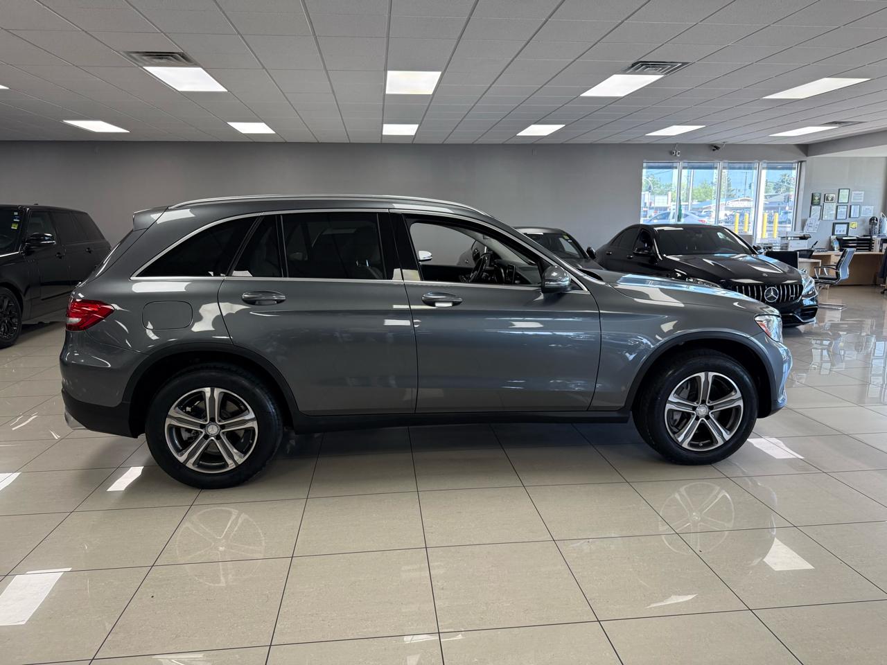 Mercedes-Benz GLC-Class GLC300 4MATIC 2017