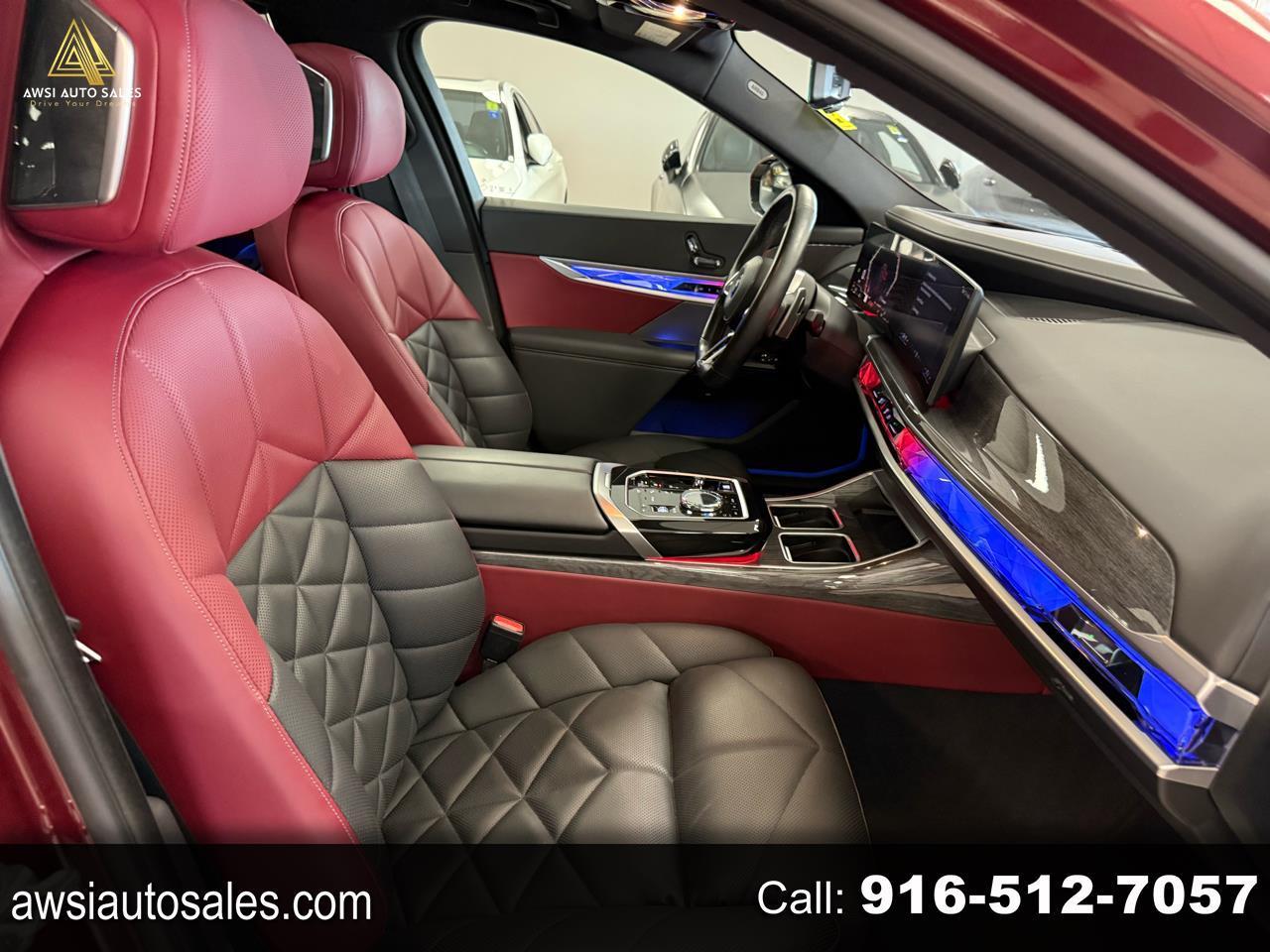 2023 BMW 7-Series 740i