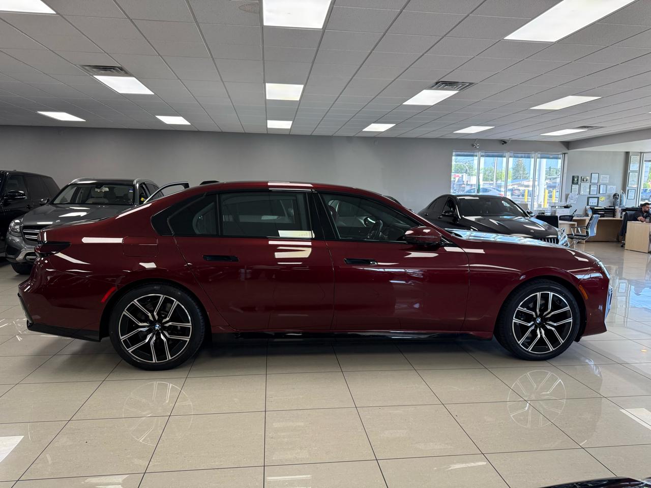 BMW 7-Series 740i 2023