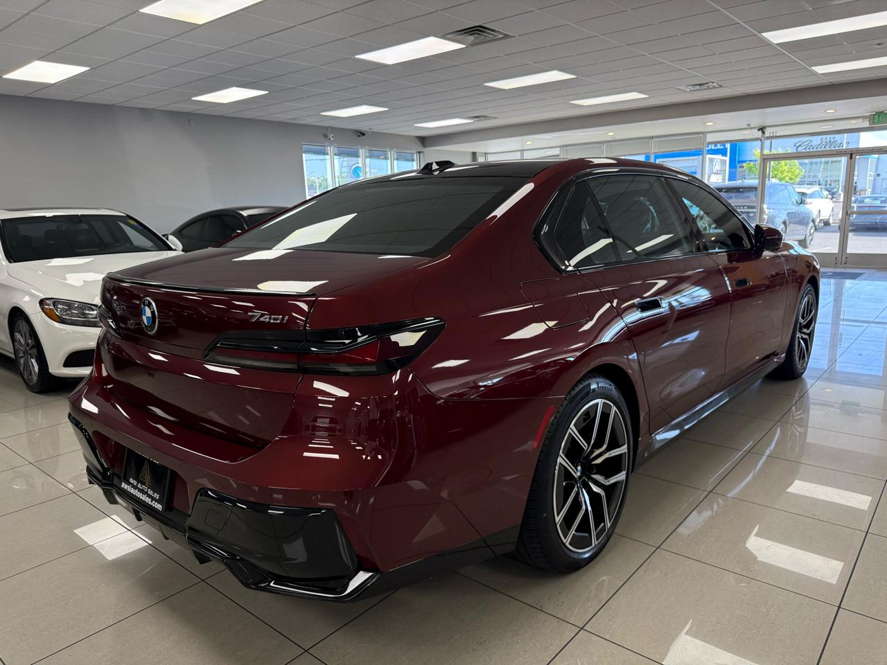 BMW 7-Series 740i 2023