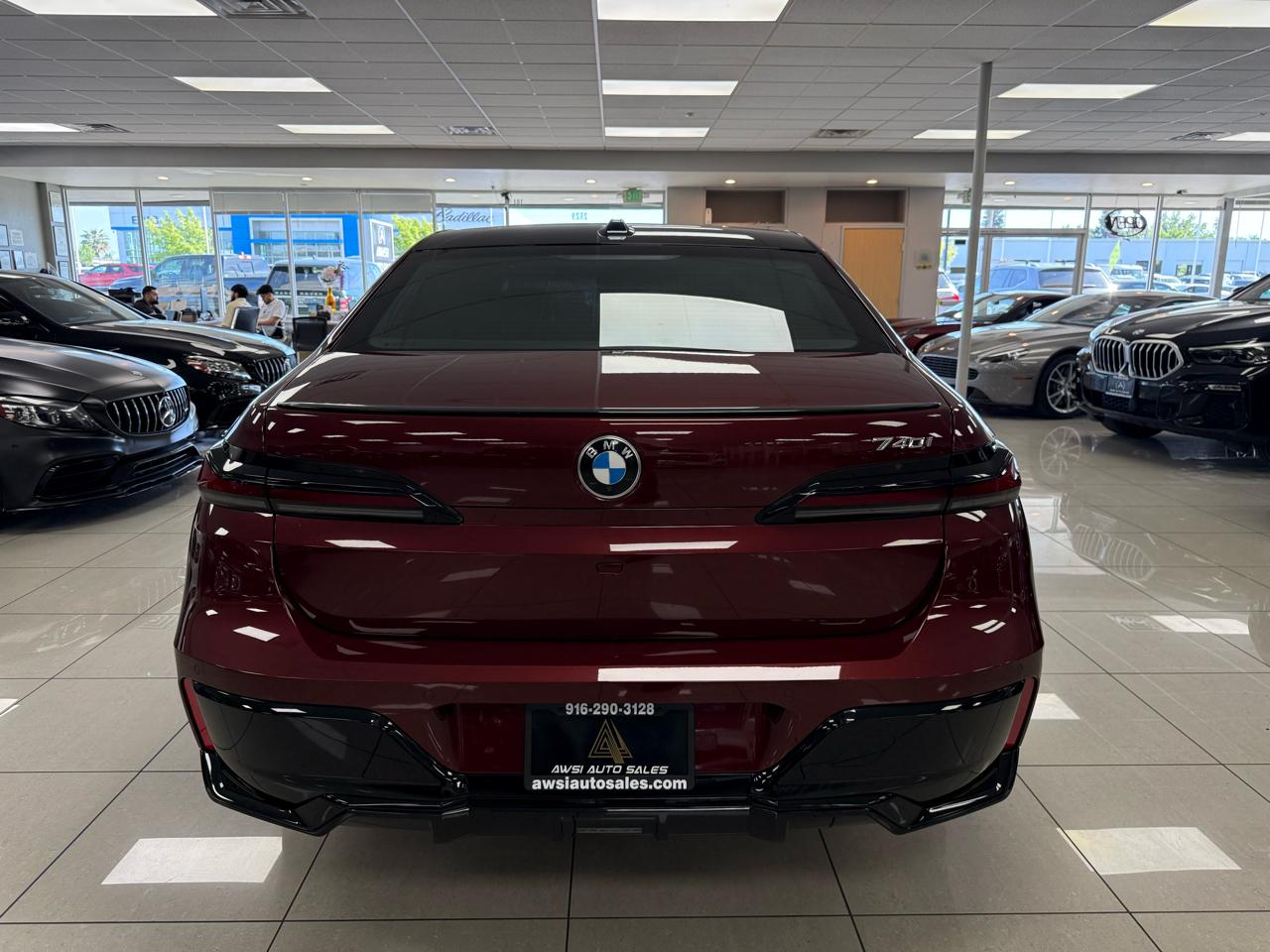 BMW 7-Series 740i 2023