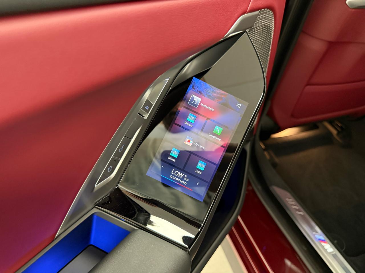 BMW 7-Series 740i 2023