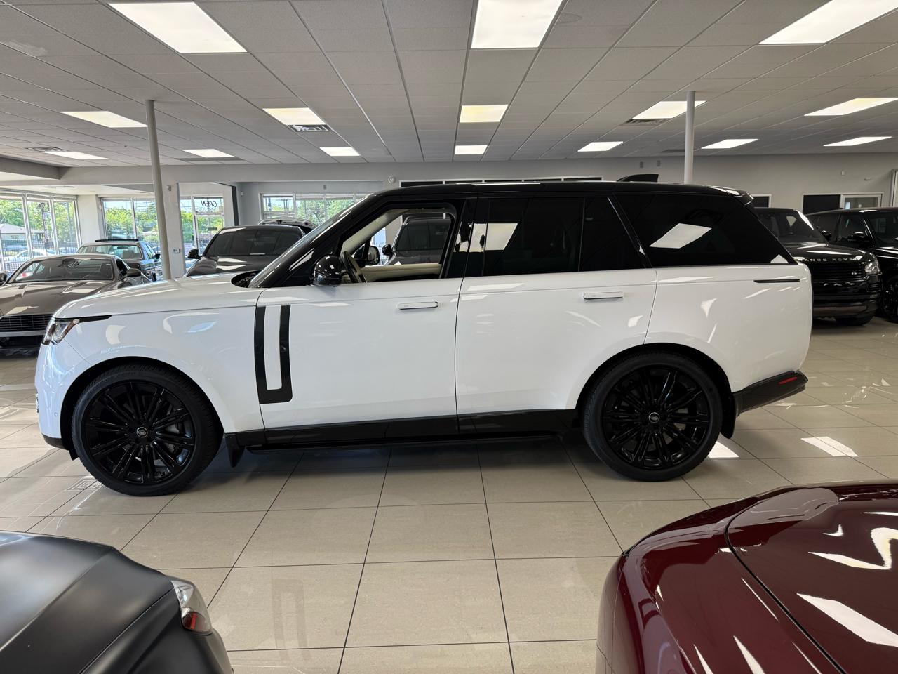 Land Rover New Range Rover SE 2023