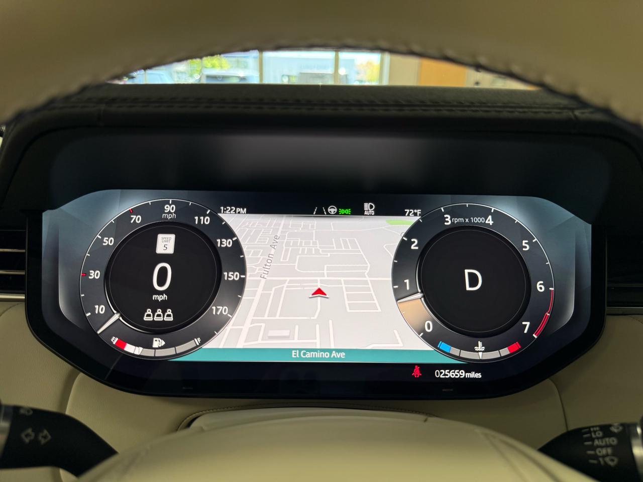 Land Rover New Range Rover SE 2023