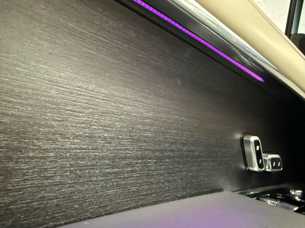 Land Rover New Range Rover SE 2023