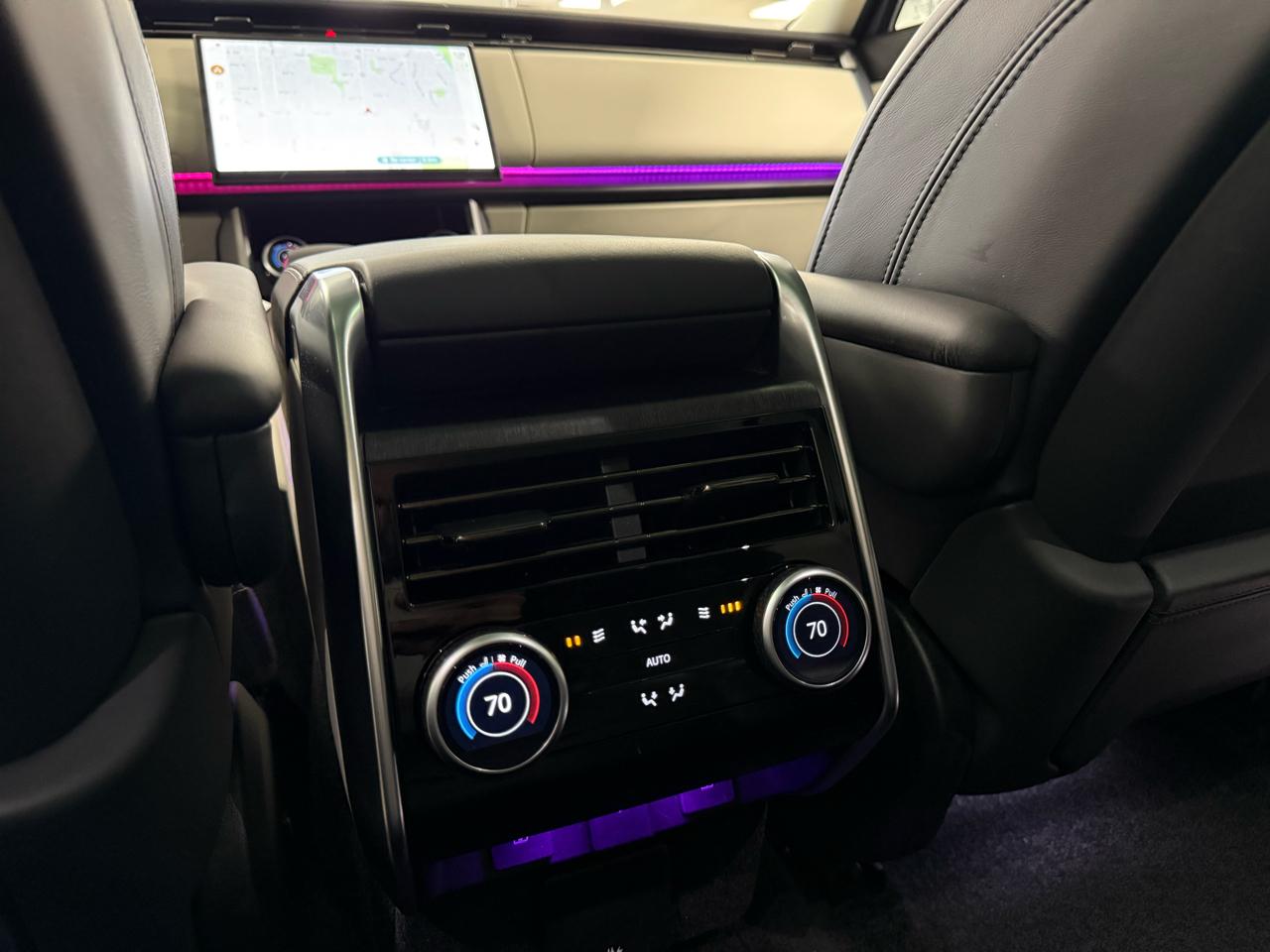 Land Rover New Range Rover SE 2023