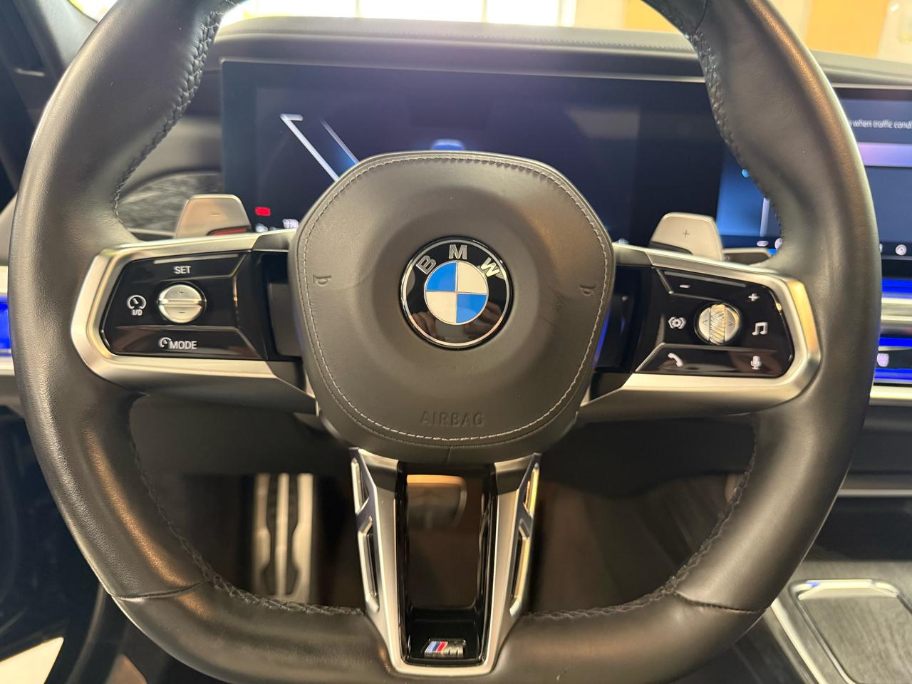 BMW 7-Series 740i 2024