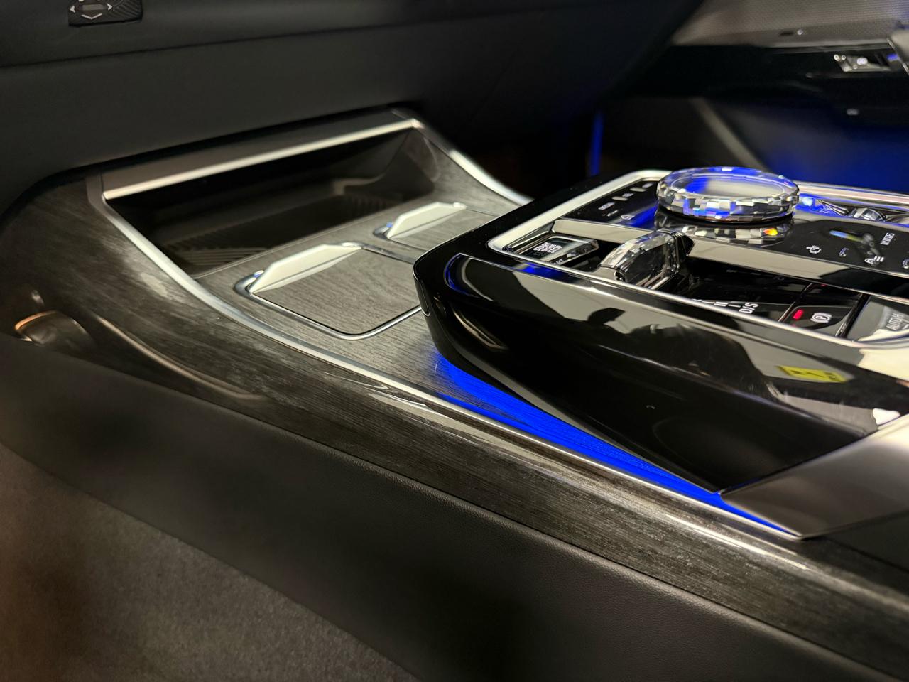 BMW 7-Series 740i 2024