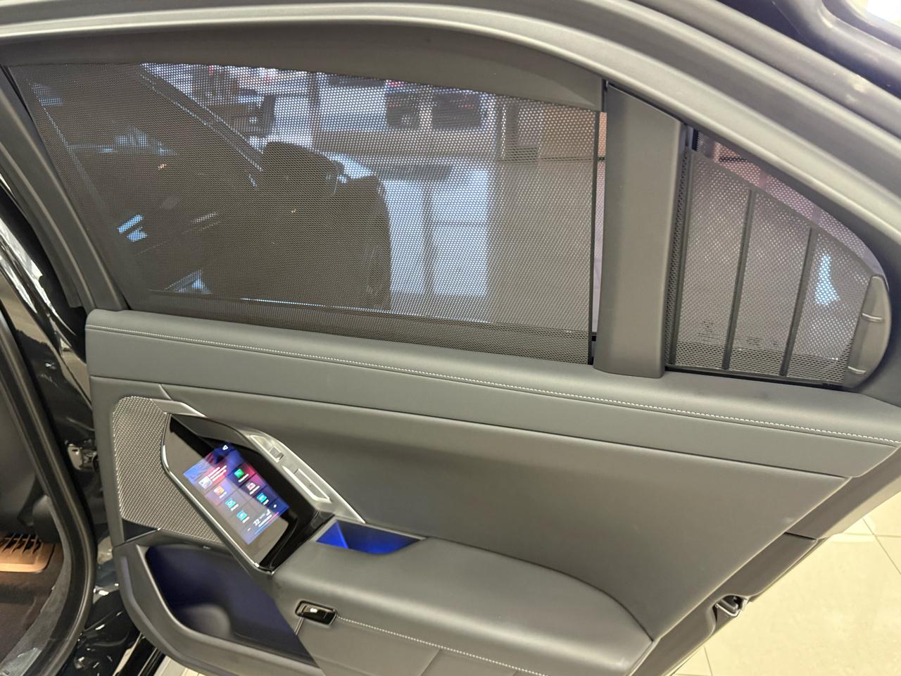 BMW 7-Series 740i 2024