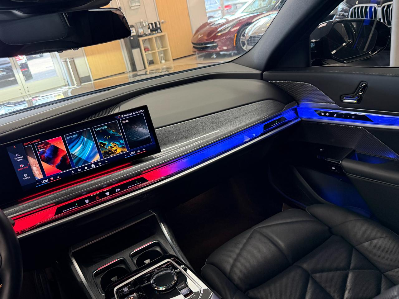 BMW 7-Series 740i 2024