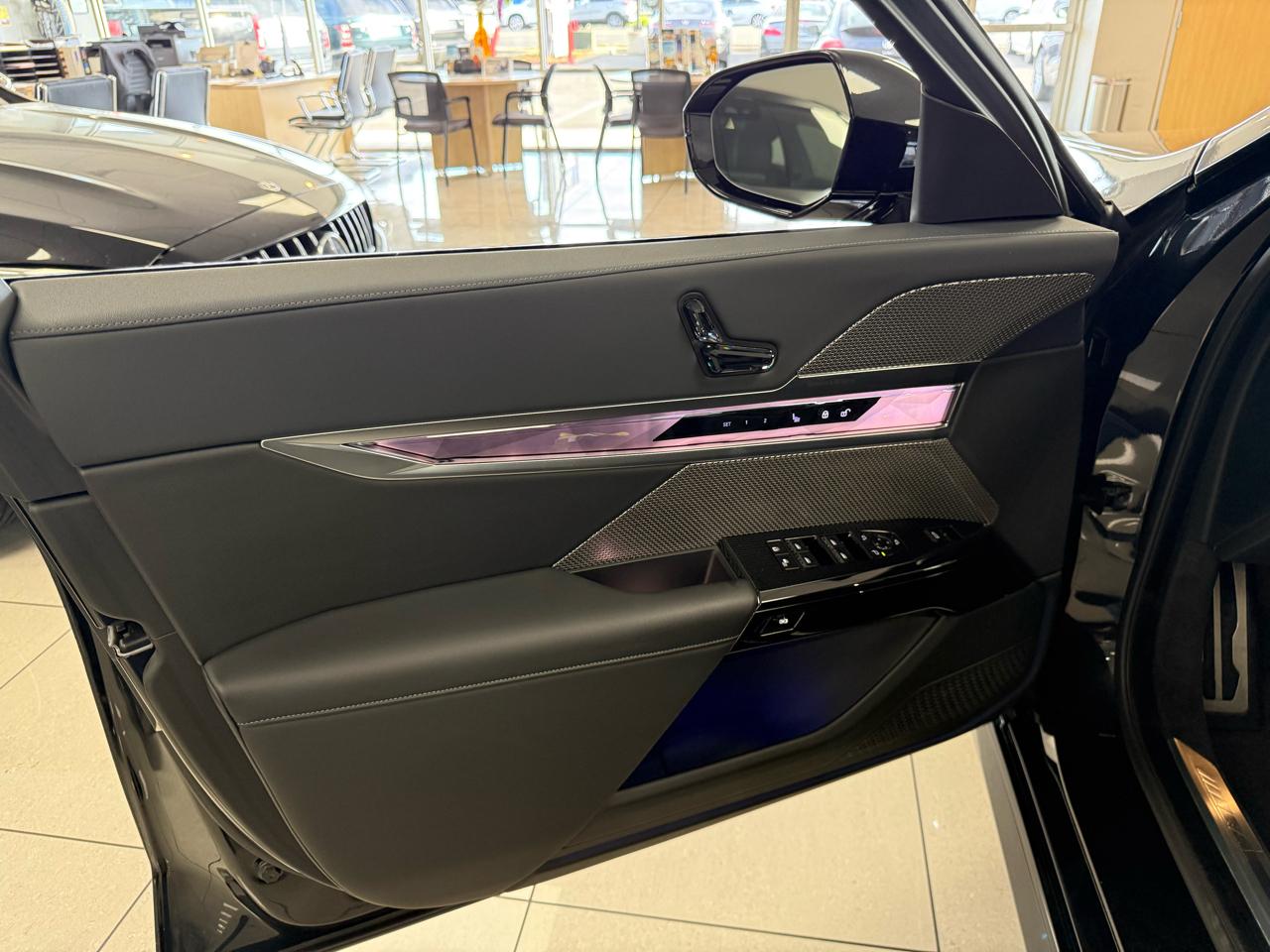 BMW 7-Series 740i 2024