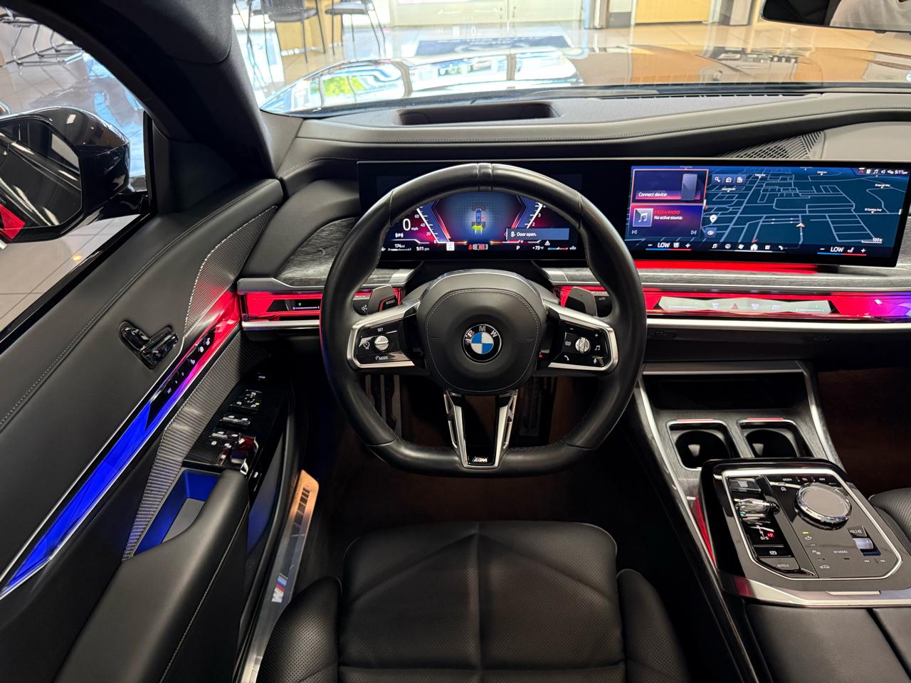 BMW 7-Series 740i 2024