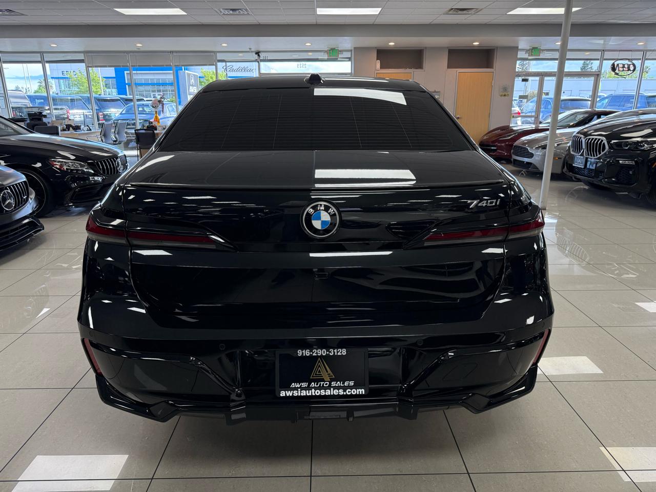 BMW 7-Series 740i 2024