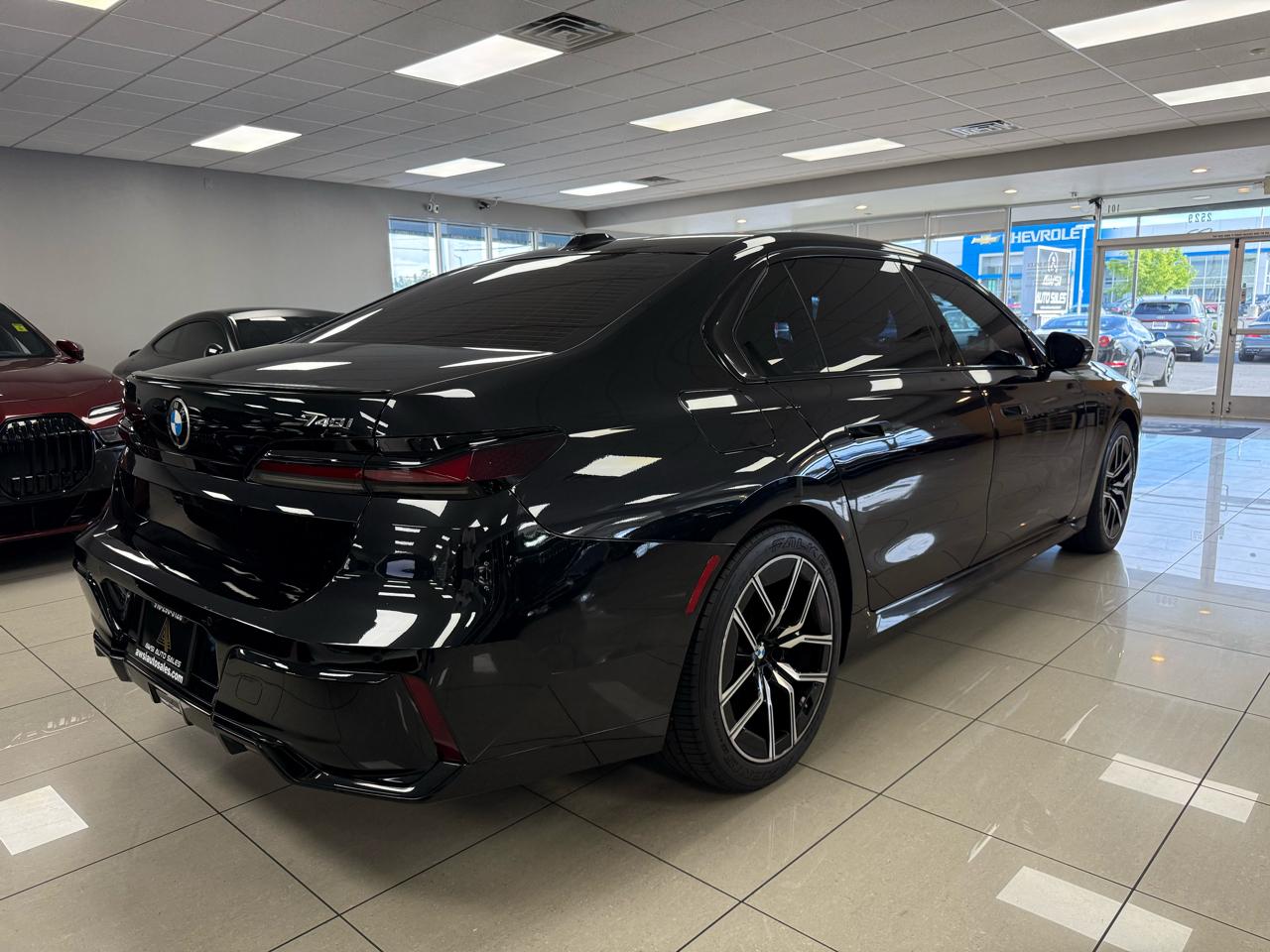 BMW 7-Series 740i 2024