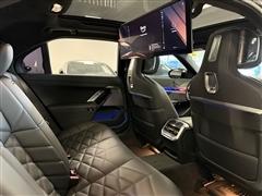 2024 BMW 7-Series 