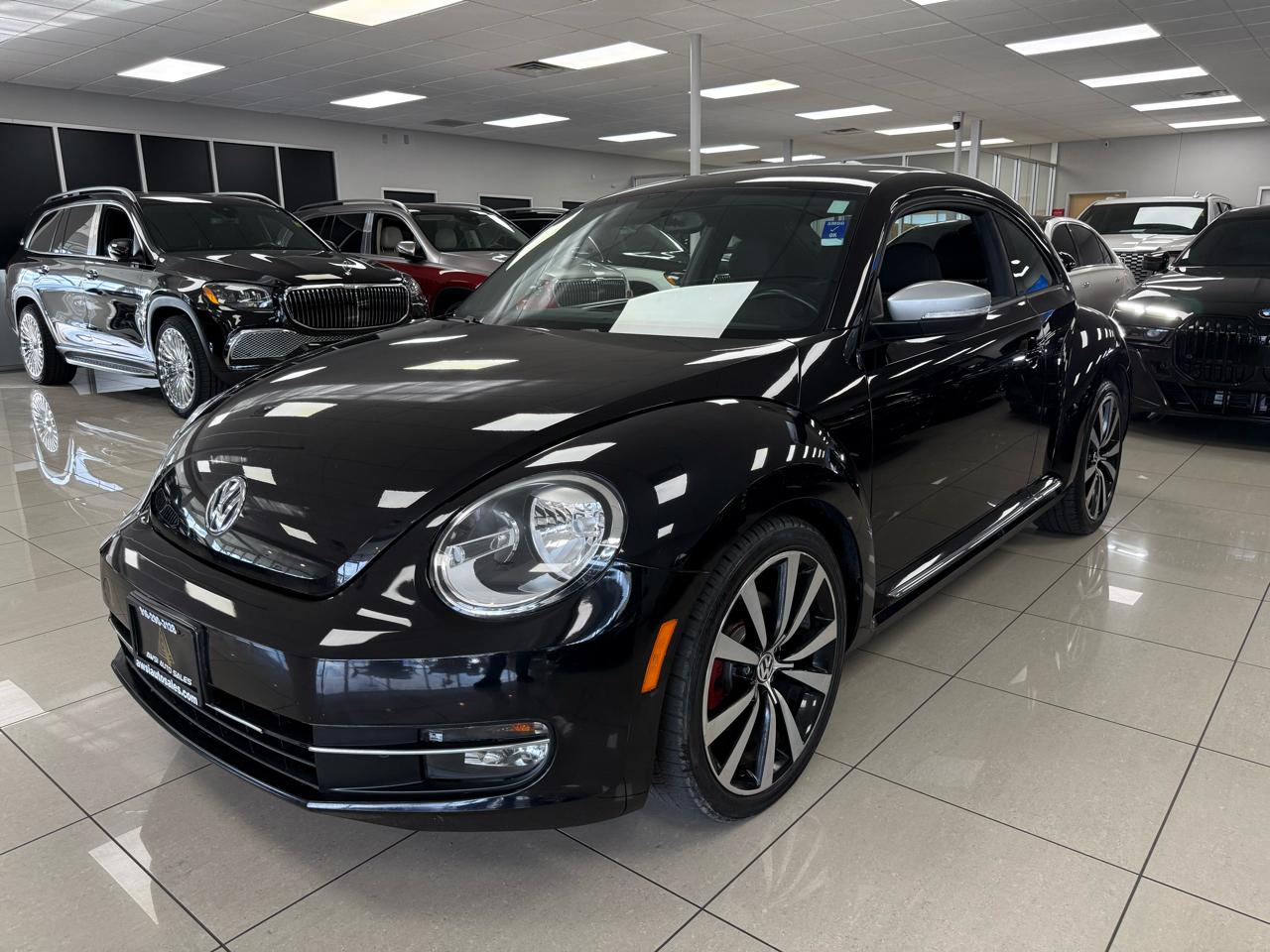 Volkswagen Beetle 2.0T Turbo 2012