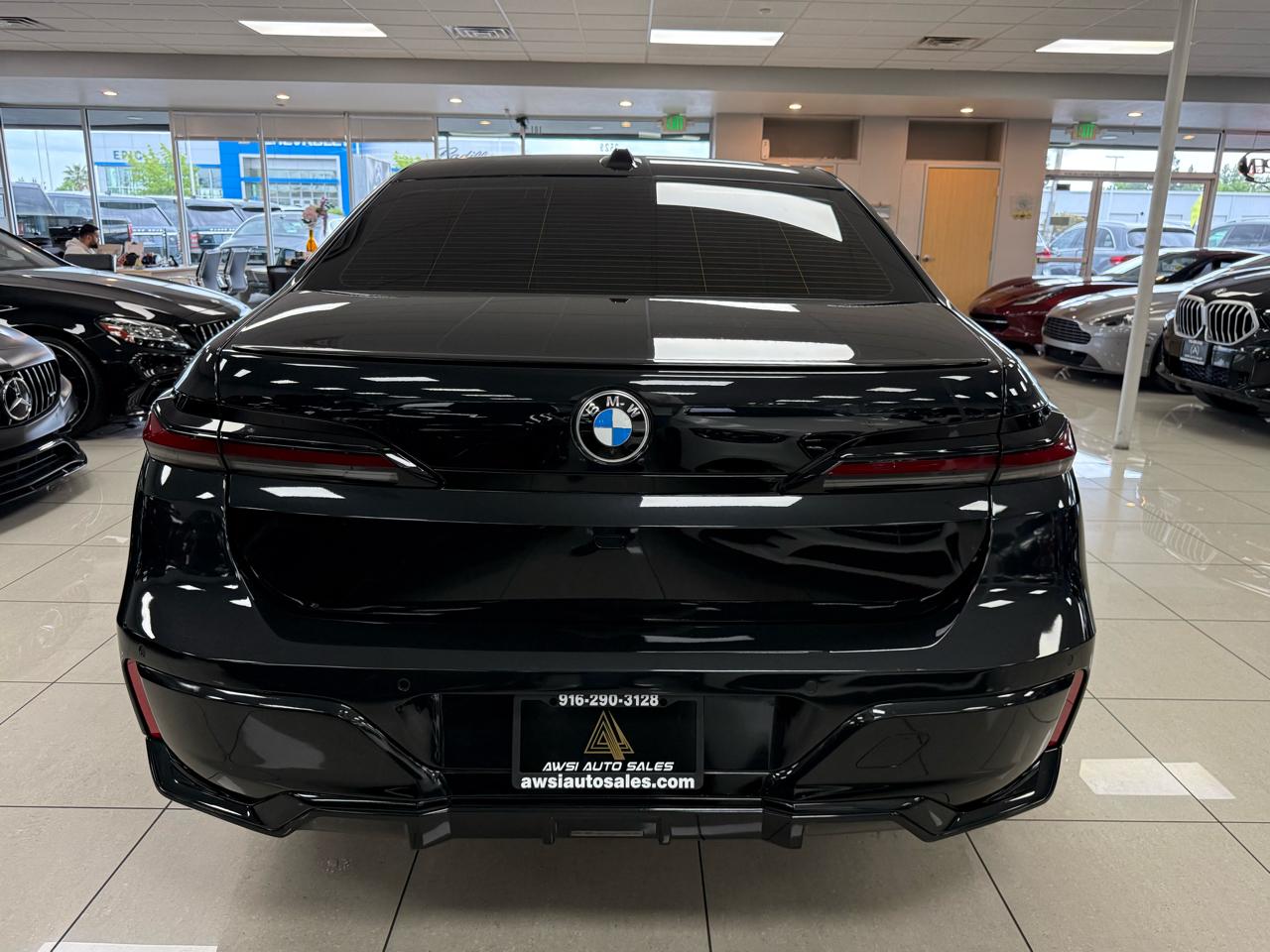 BMW 7-Series 740i 2023