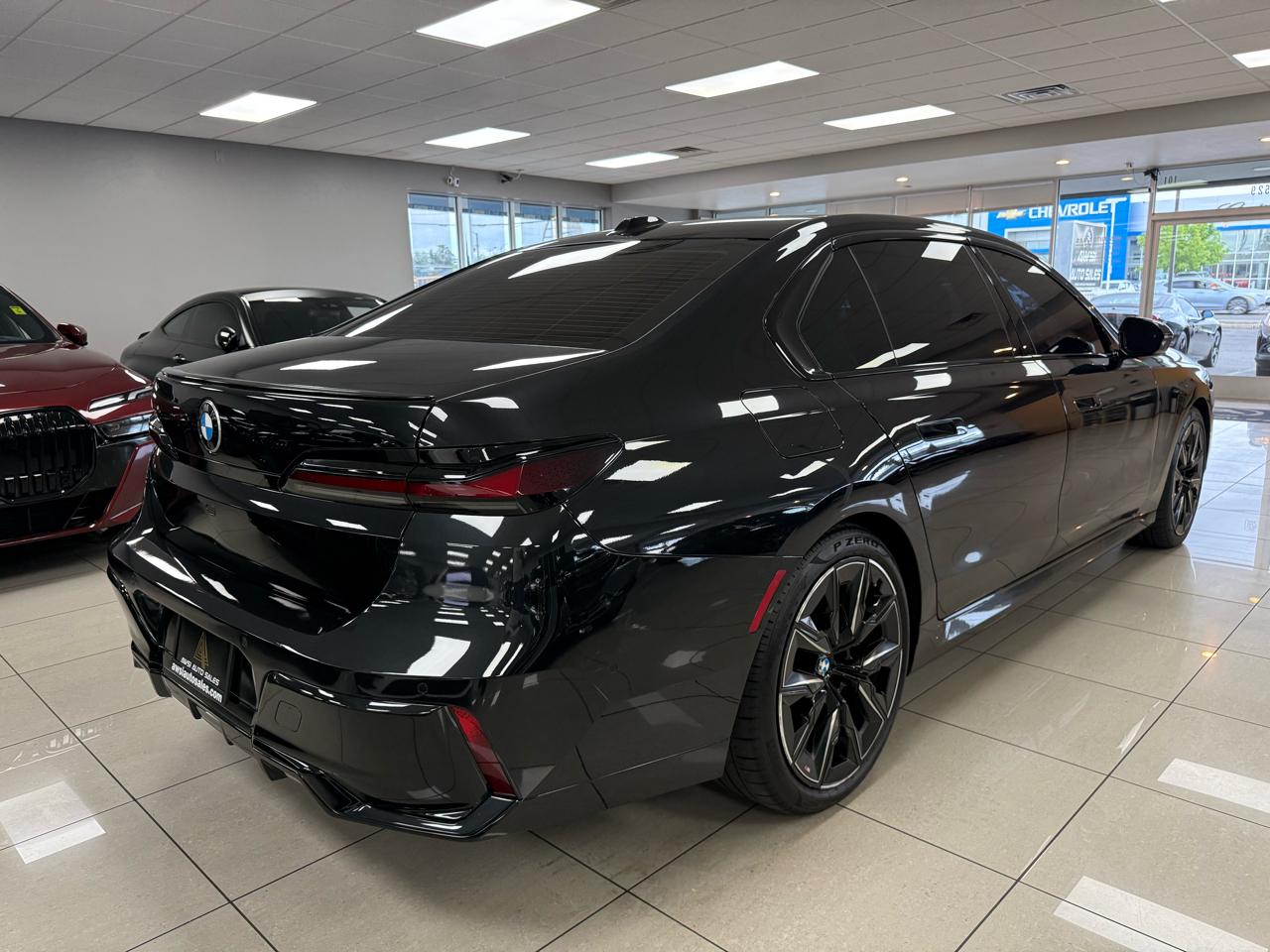 BMW 7-Series 740i 2023