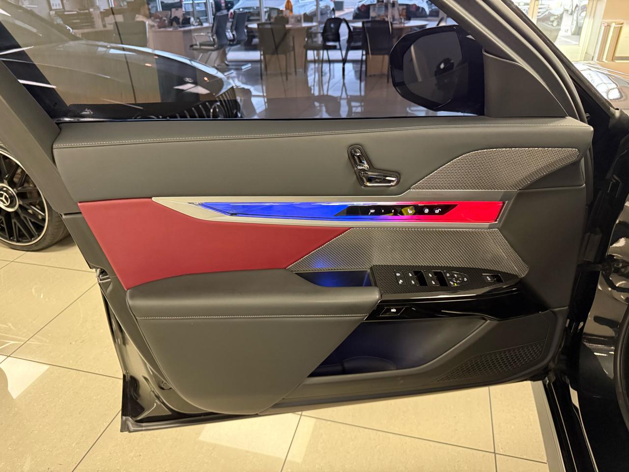 BMW 7-Series 740i 2023