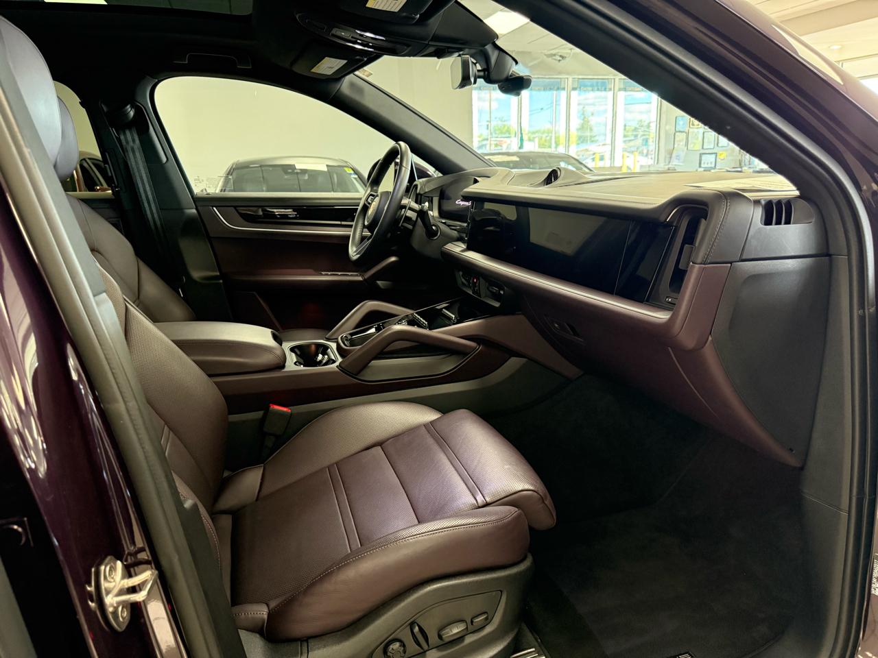 Porsche Cayenne S Coupe 2024