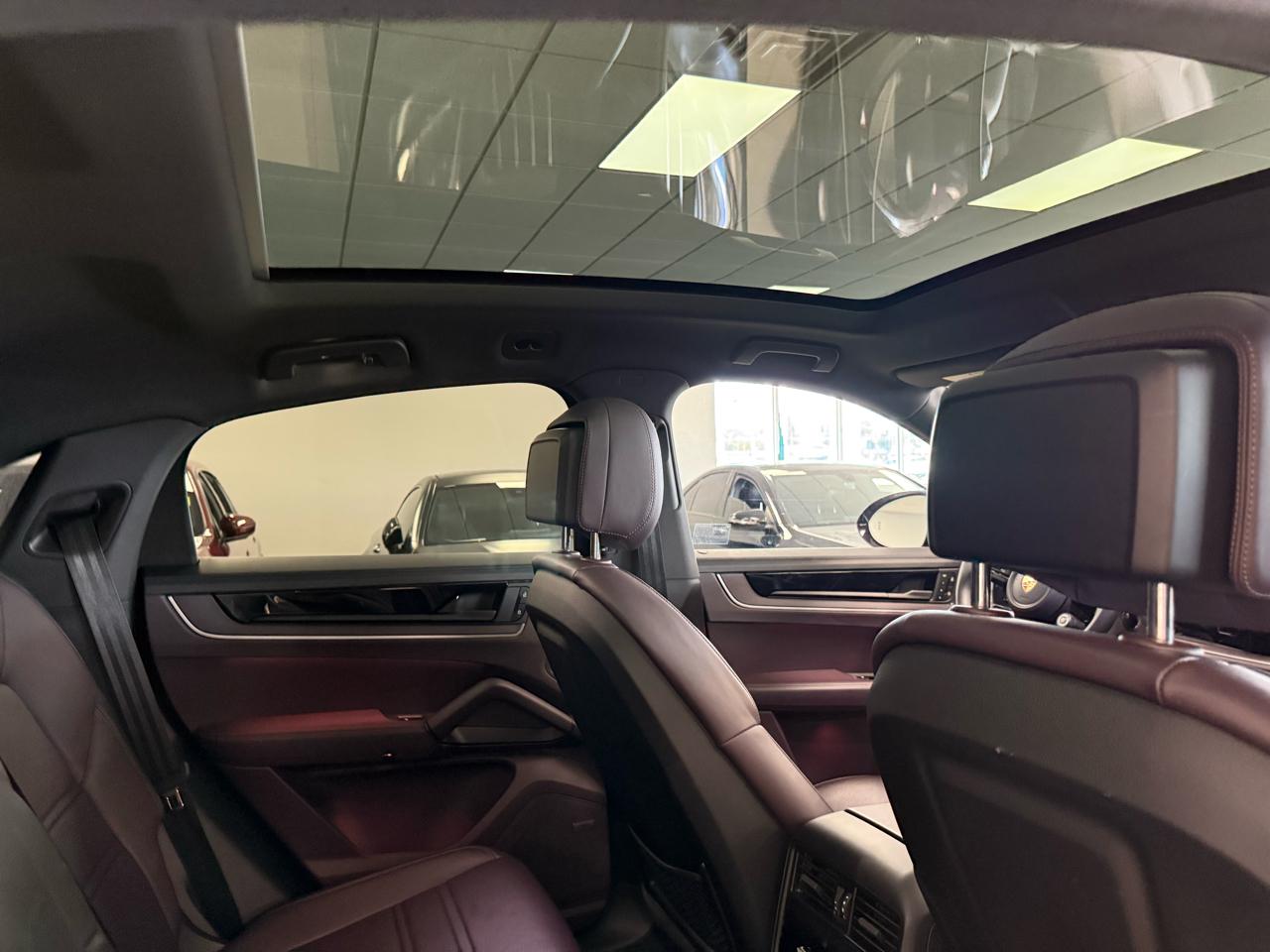 Porsche Cayenne S Coupe 2024