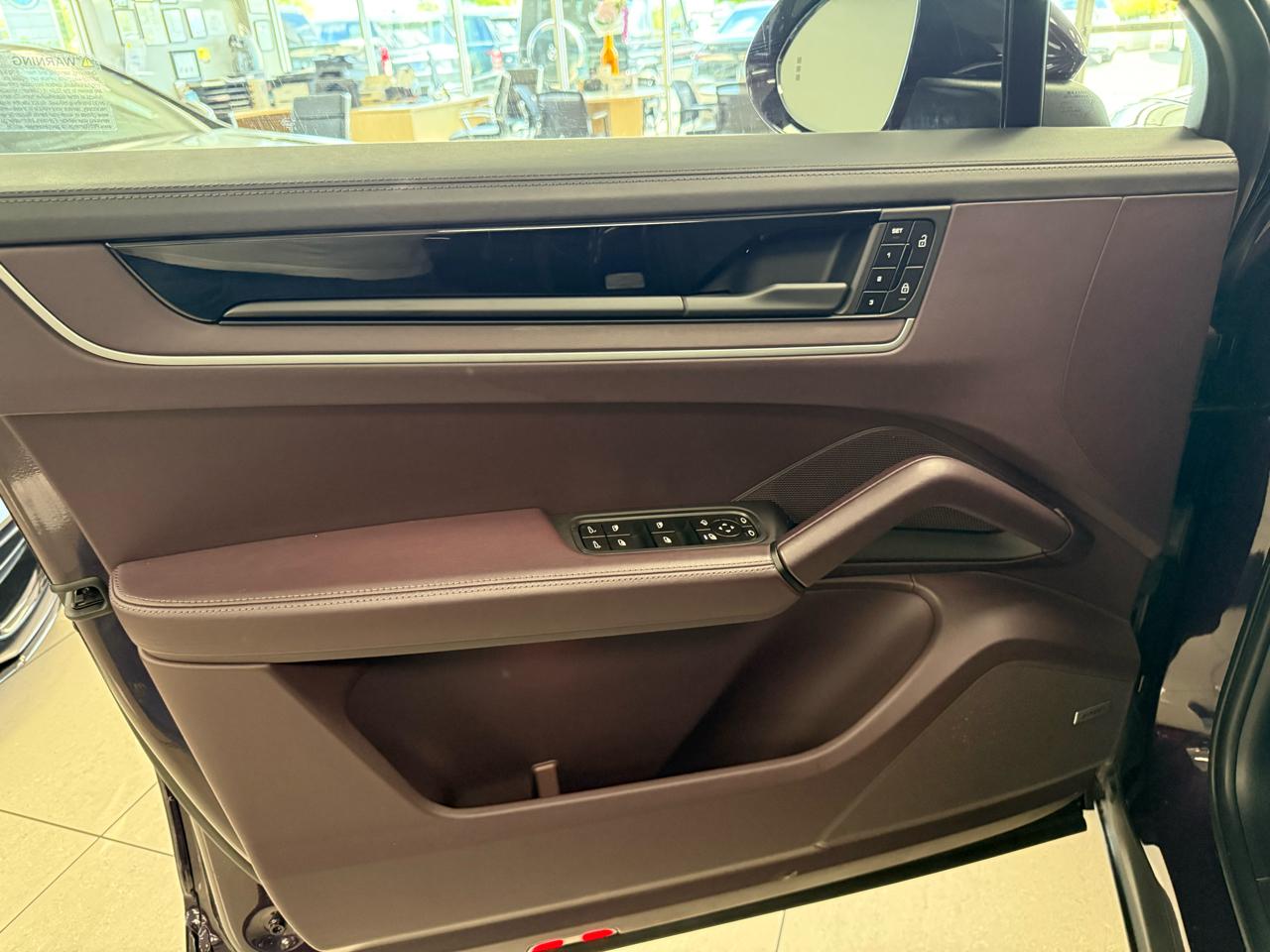 Porsche Cayenne S Coupe 2024