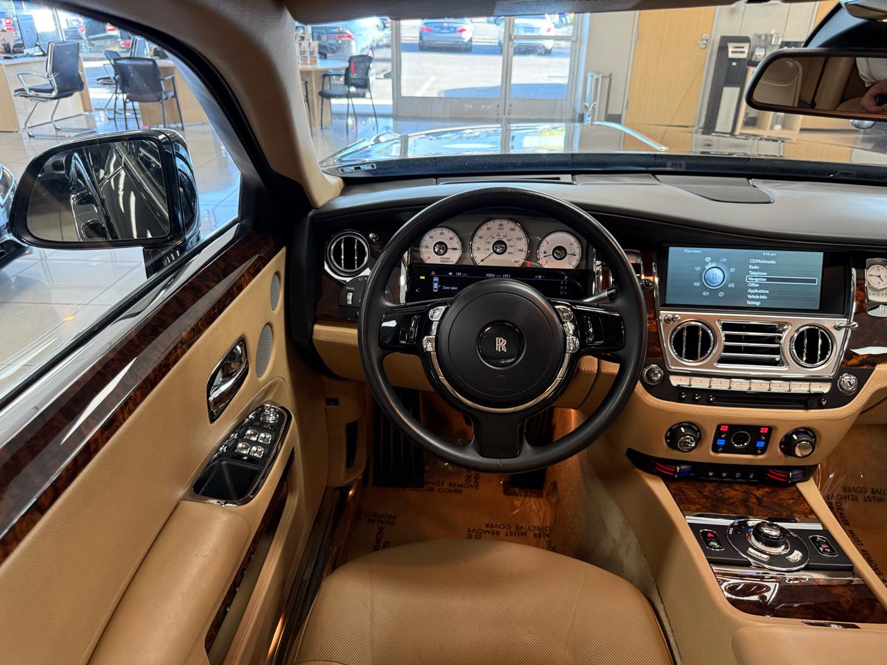 Rolls-Royce Ghost Sedan 2013