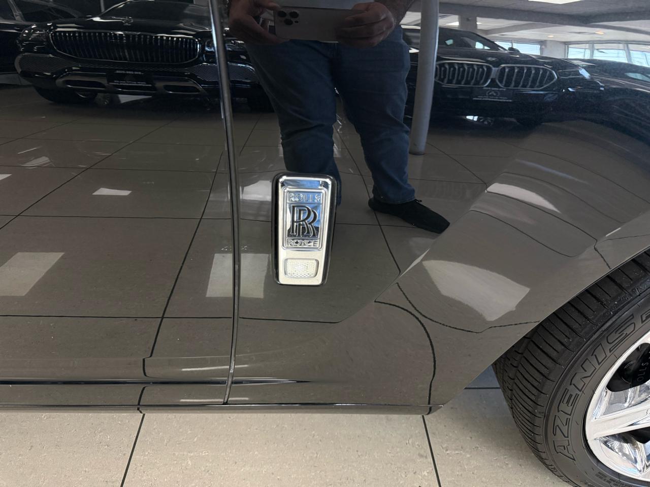 Rolls-Royce Ghost Sedan 2013