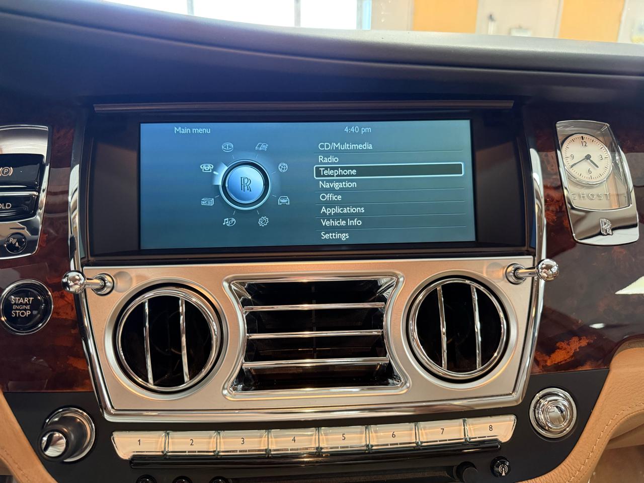 Rolls-Royce Ghost Sedan 2013