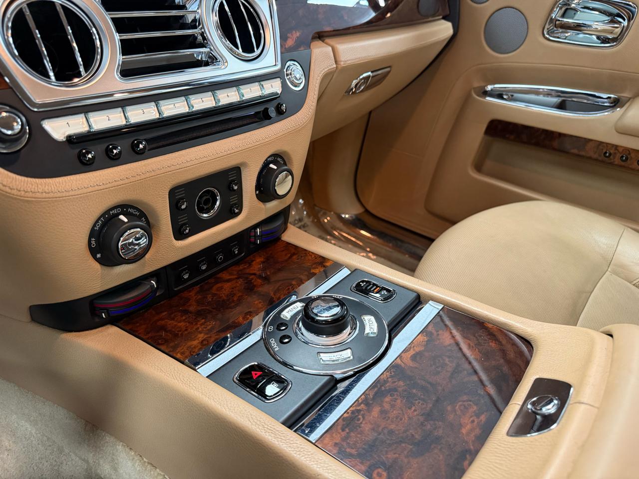 Rolls-Royce Ghost Sedan 2013