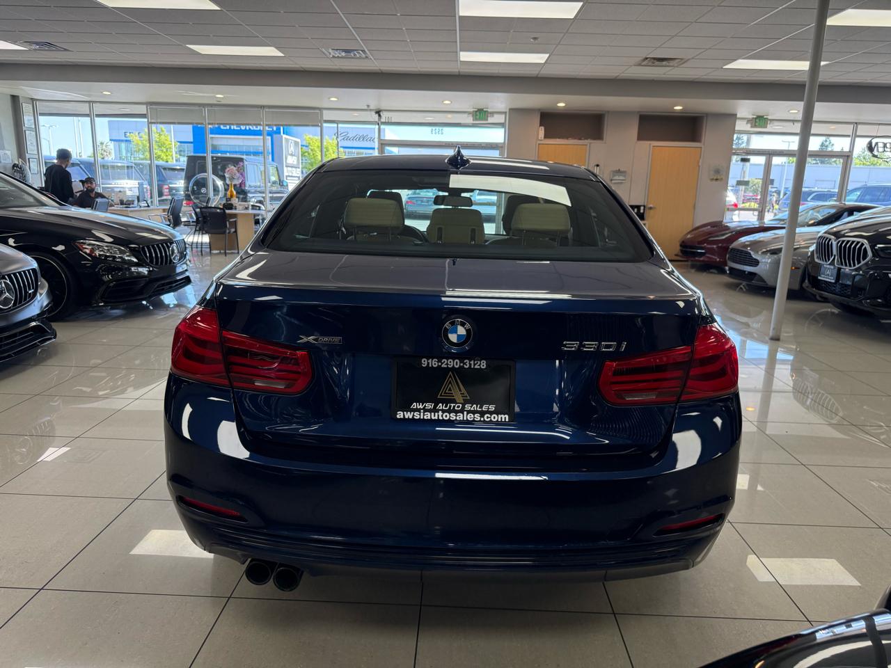 BMW 3-Series 330i xDrive SULEV Sedan 2018