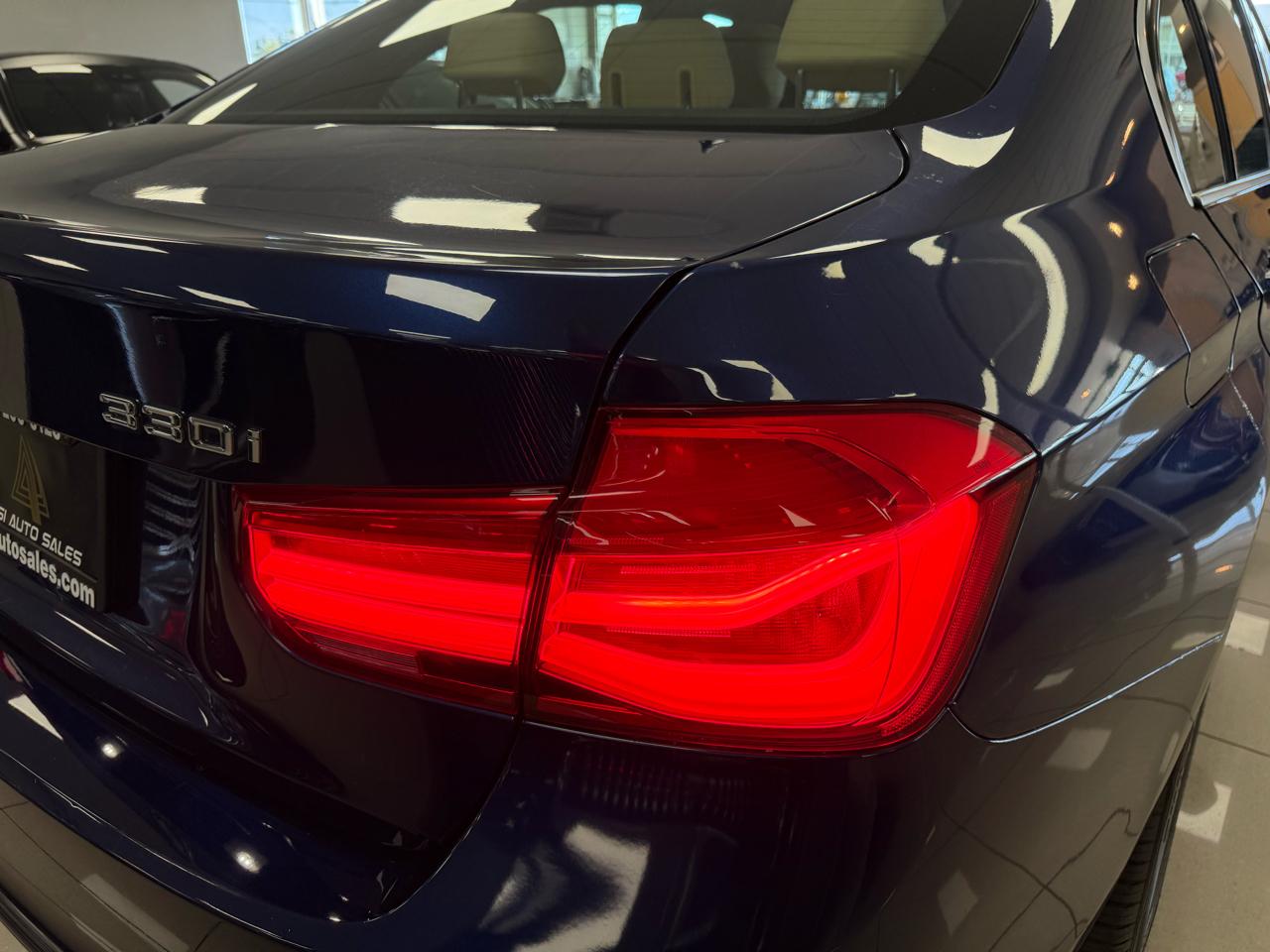 BMW 3-Series 330i xDrive SULEV Sedan 2018