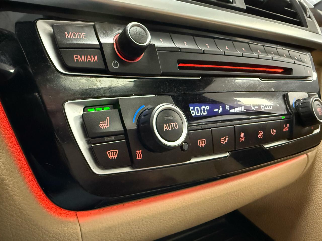 BMW 3-Series 330i xDrive SULEV Sedan 2018